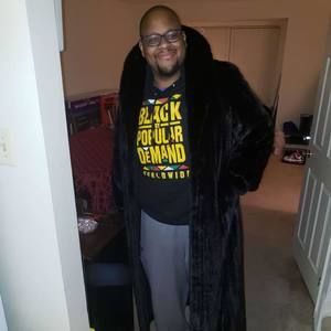 Meet your Posher, George